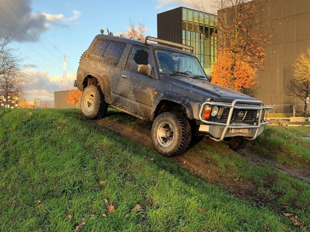 nissan patrol y60, Achat, Entreprise, Patrol, 6 cylindres