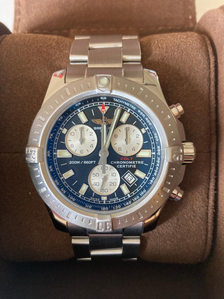 Chronographe Breitling Colt, Montre-bracelet, Breitling, Enlèvement, Acier