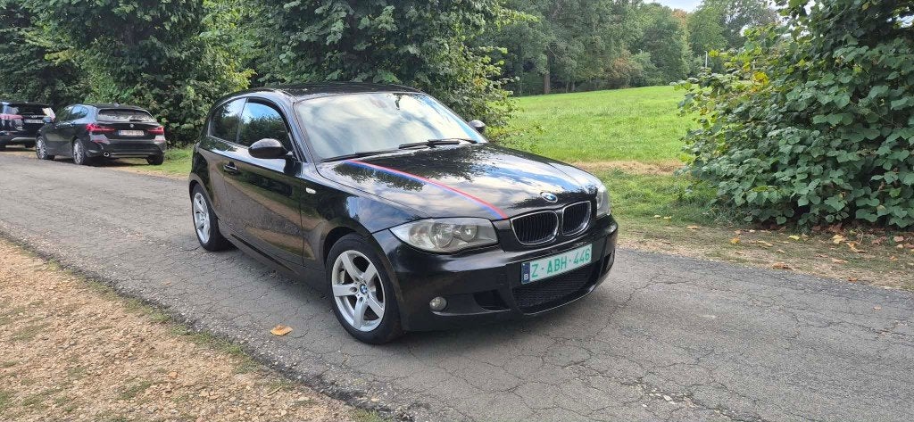 BMW 116i M-Pakket – Automaat – Benzine, Autos, 110 kW, Entreprise, 5 places, Automatique