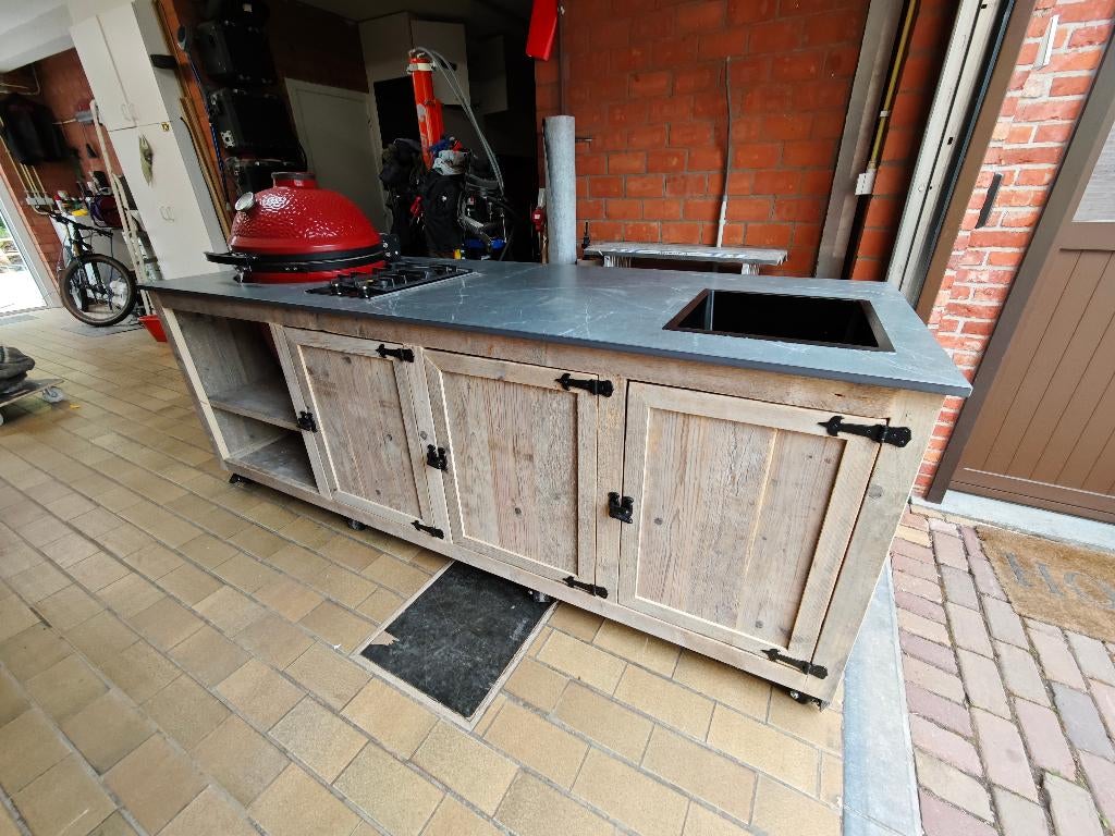 Buitenkeukens, BBQ-keukens en kamado-keukens op maat, Ophalen