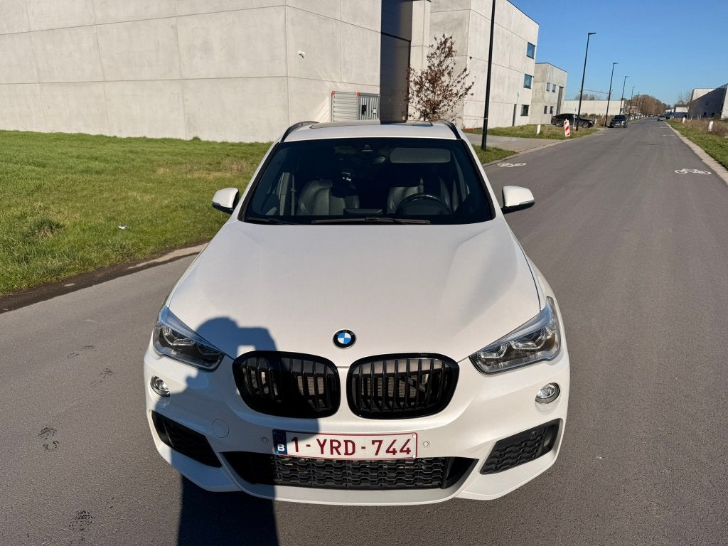 BMW X1 X1 2.0iAS xDrive25, Auto's, 4 cilinders, Leder, 5 zetels, Particulier