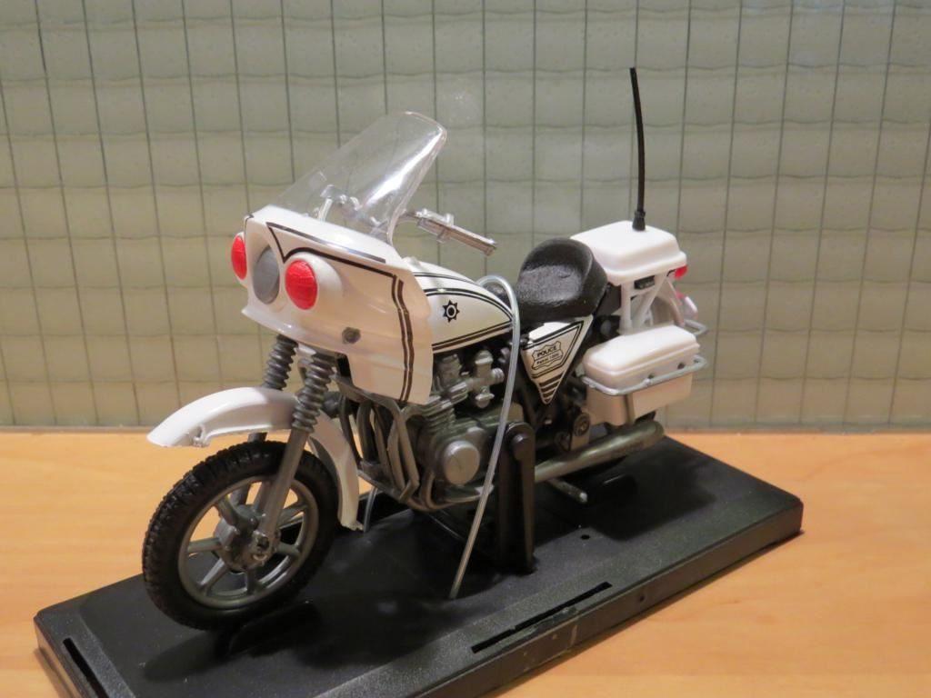 Kawasaki Police 1000 1:18 Motormax, Enlèvement ou Envoi, Neuf, Moteur, Motormax