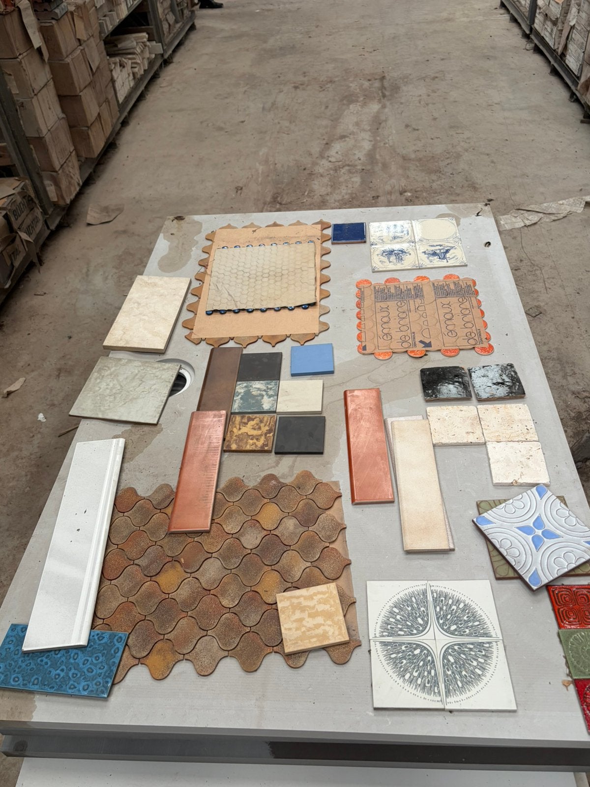 Laatste dag 30 Augustus open tot 19 u  vintage retro tegels, Ophalen, Nieuw, Overige typen