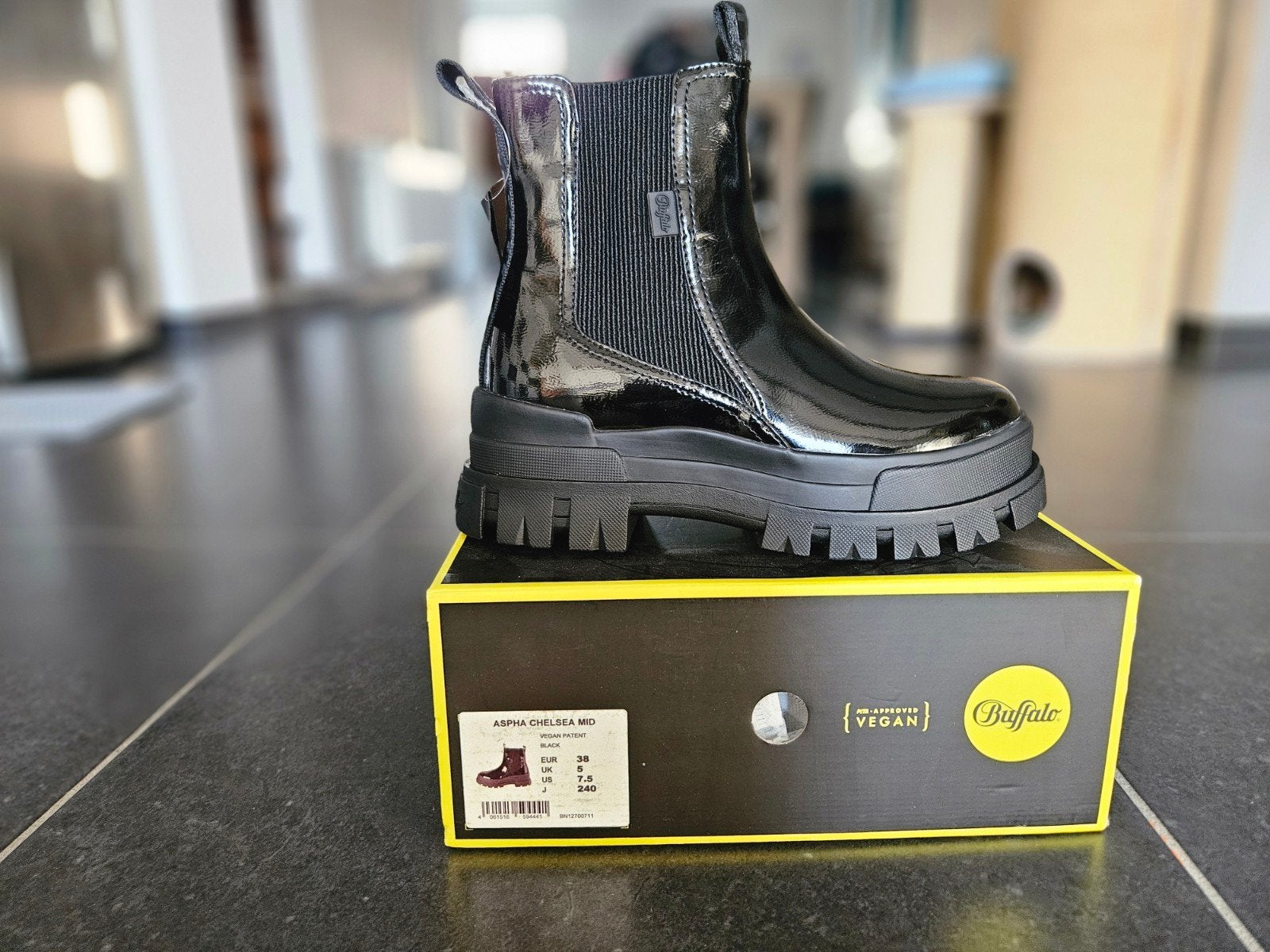 Bottines Buffalo Aspha Chelsea Mid – NEUVES avec étiquette –, Vêtements | Femmes, Chaussures, Neuf, Enlèvement ou Envoi, BUFFALO