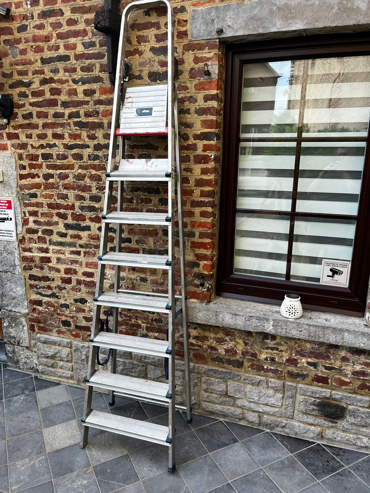Altrex trapladder, Ophalen, Zo goed als nieuw