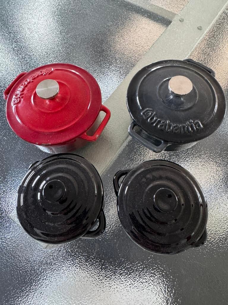 Mini gietijzeren kookpotjes, Overige typen, Nieuw, Ophalen of Verzenden, Gietijzer