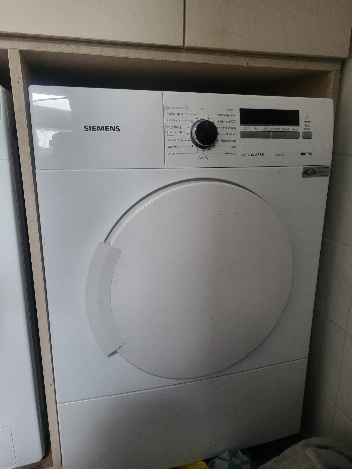 Droogkast, Ophalen, 6 tot 8 kg, Gebruikt, Minder dan 85 cm