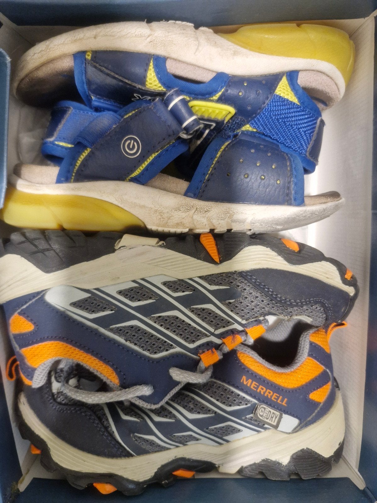Chaussures ete et hiver 28, Kinderen en Baby's, Babykleding | Schoentjes en Sokjes, Gebruikt, Jongetje of Meisje, Ophalen of Verzenden