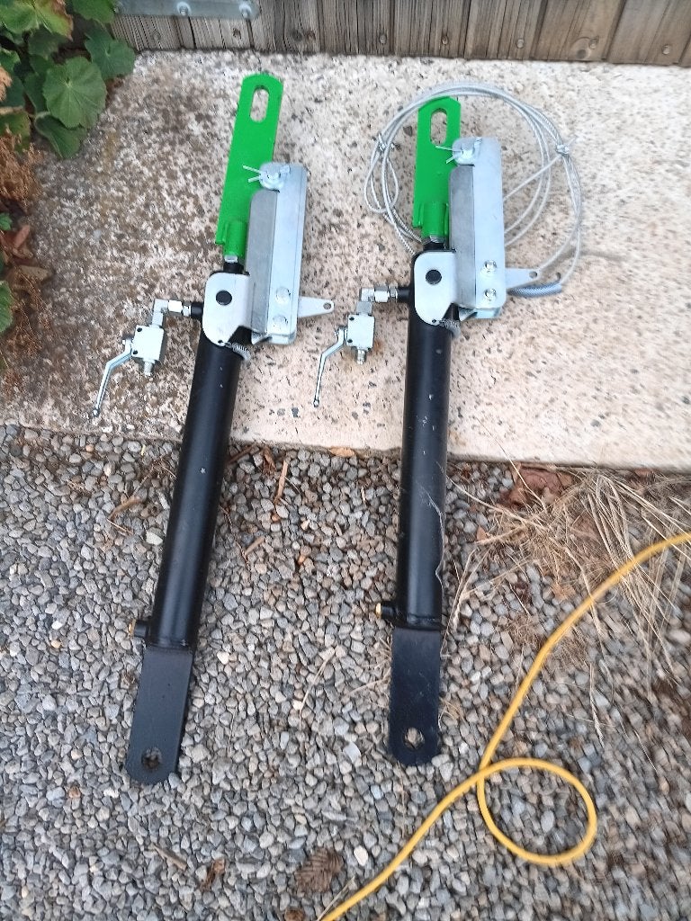 SET ENKELWERKENDE HYDRAULISCHE CYLINDERS, Zakelijke goederen, Ophalen