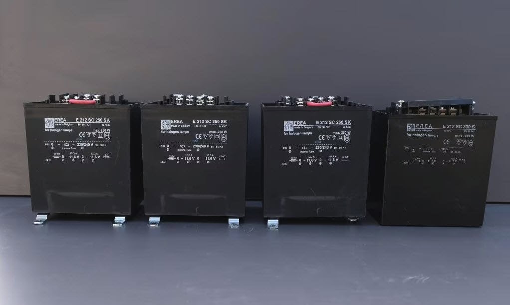 7 transformateurs 230/240 V  11,6 V, ampérages divers : 40€, Bricolage & Construction, Enlèvement, Comme neuf