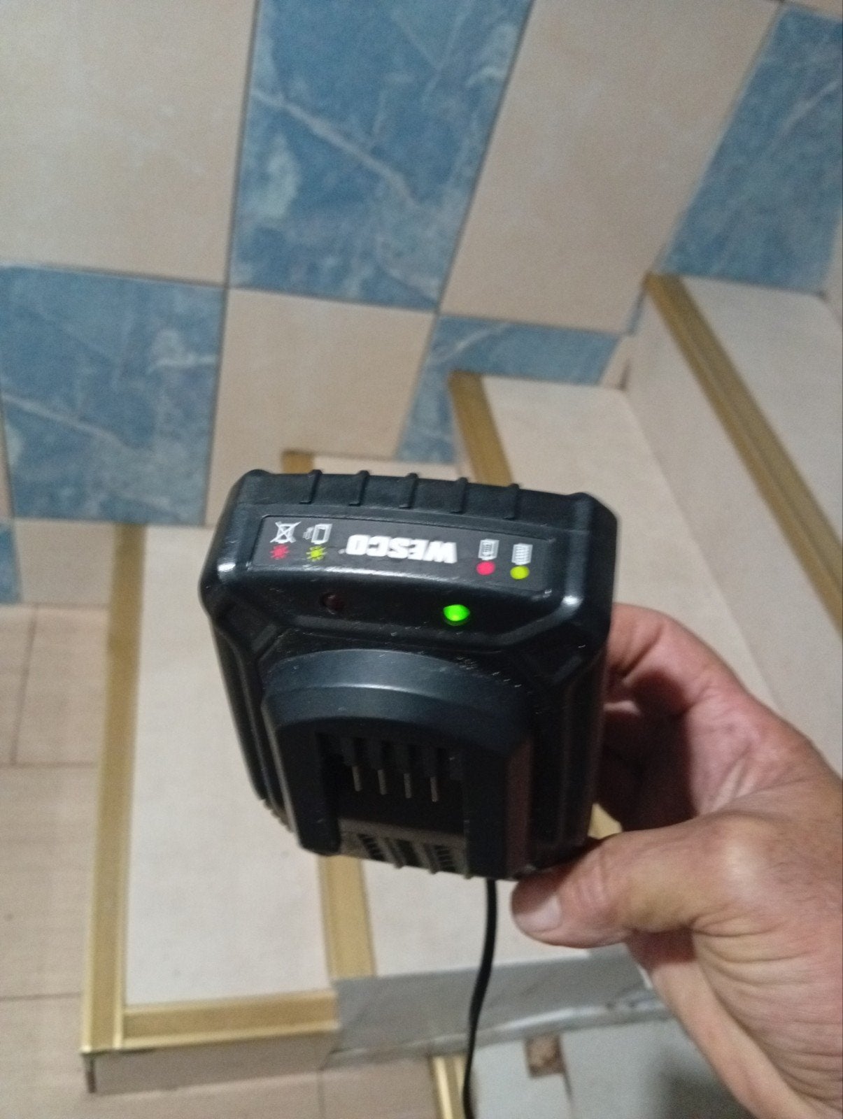 chargeur, Bricolage & Construction, Outillage | Autres Machines, Enlèvement ou Envoi