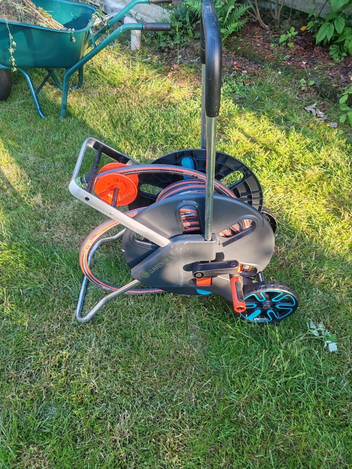 Gardena tuinslang met haspel, Ophalen