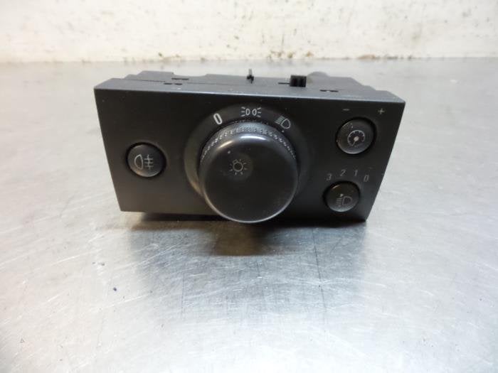 Commutateur lumière d'un Opel Meriva (Meriva 03-), -, Opel, 3 mois de garantie, Utilisé