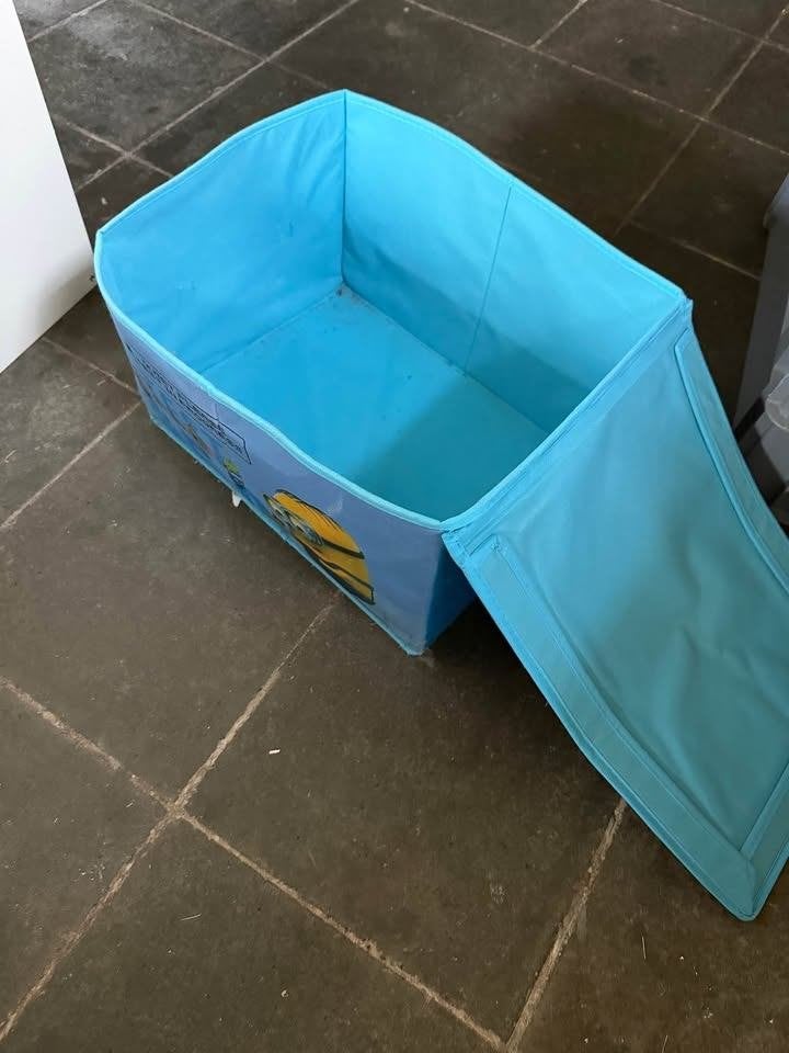 minion opbergdoos, Ophalen