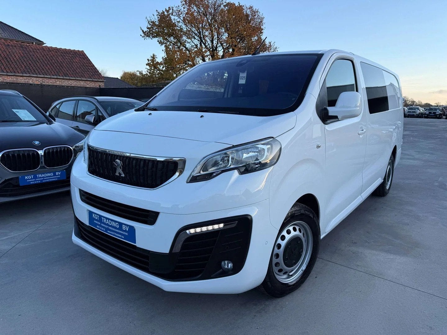 Peugeot Expert 2.0 BLUEHDI 6 ZIT AUTOMAAT NAVI CAMERA CARPLA, Auto's, Gebruikt, 4 cilinders, Wit, Bedrijf