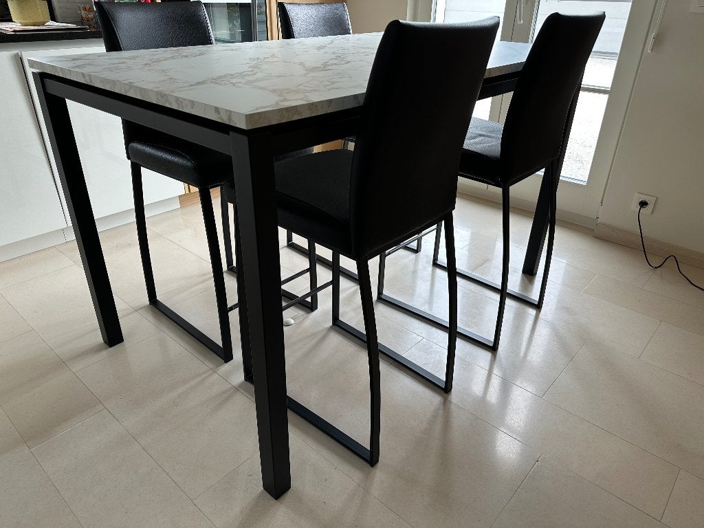Perfecta keukentafel met 4 stoelen, Ophalen, Nieuw