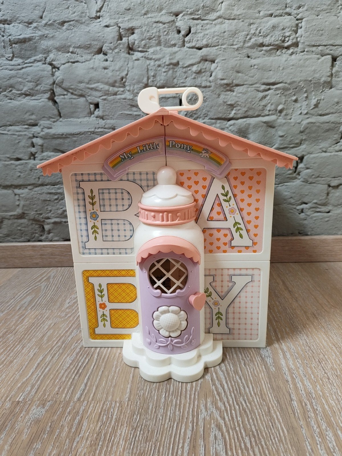 vintage My Little Pony Lullabye Nursery (babyhuis) 1985, Ophalen of Verzenden, Gebruikt, Poppenhuis