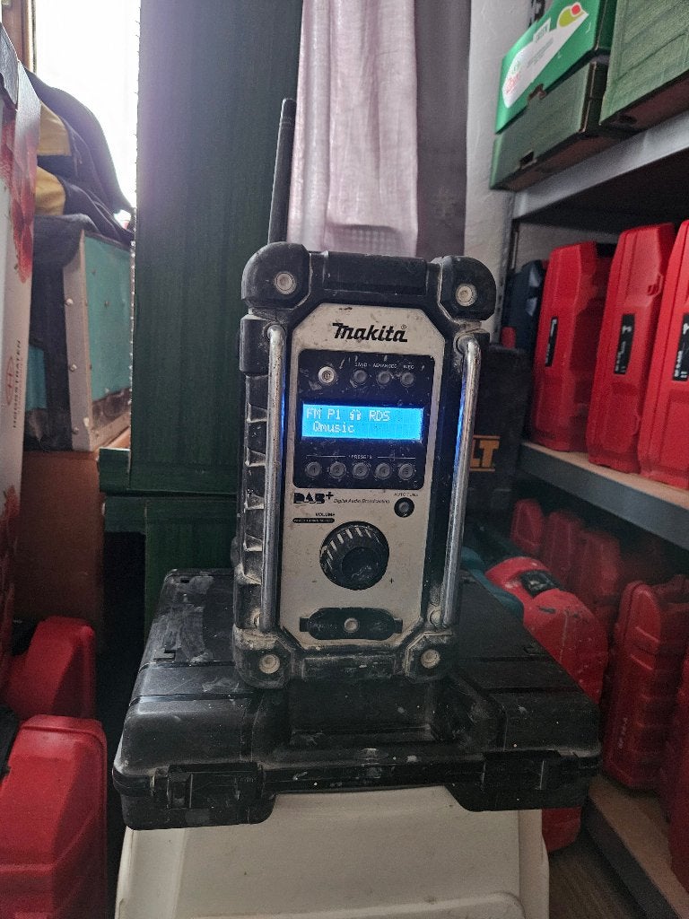 Radio de chantier Makita, TV, Hi-fi & Vidéo, Enlèvement, Utilisé, Radio de chantier