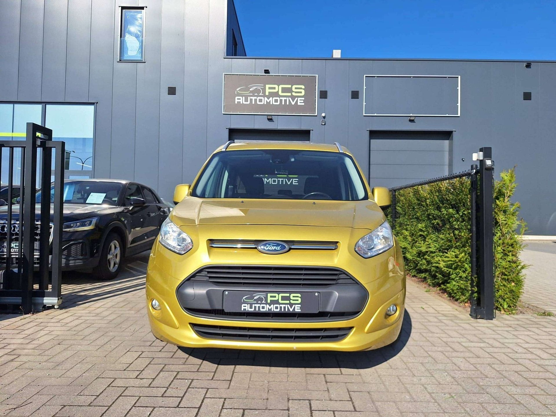 Ford Tourneo Connect 1.0 Benzine / Pano-dak / 1e Eigenaar /, Autos, Achat, 998 cm³, Euro 6, Entreprise