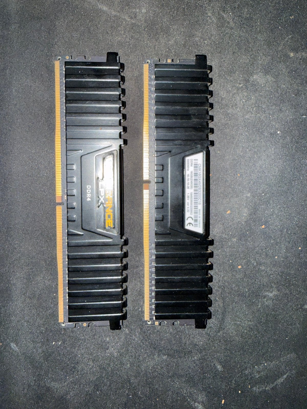 Corsair Vengeance LPX RAM (2x8 GB) DDR4, Computers en Software, RAM geheugen, Ophalen of Verzenden, Zo goed als nieuw, DDR4