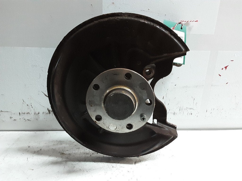 MOYEU DE ROUE ARRIÈRE GAUCHE Golf V (1K1) (1K0435N), Volkswagen, Mevr. I. Hauben, Utilisé, Rue de l'Espoir 34 34
4030  GRIVEGNÉE, BE