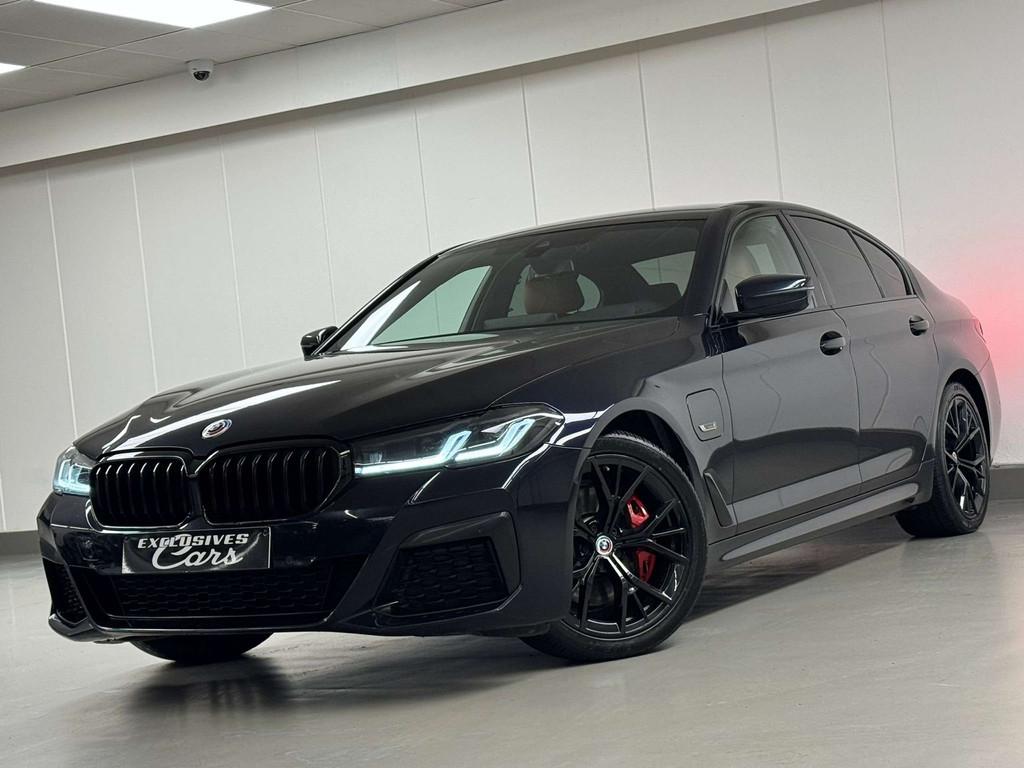 BMW 5 Serie 530 EAS PHEV PACK M SPORT CAMERA GPS CUIR TVA/BT, Auto's, BMW, Automaat, Gebruikt, 4 cilinders, 35 g/km