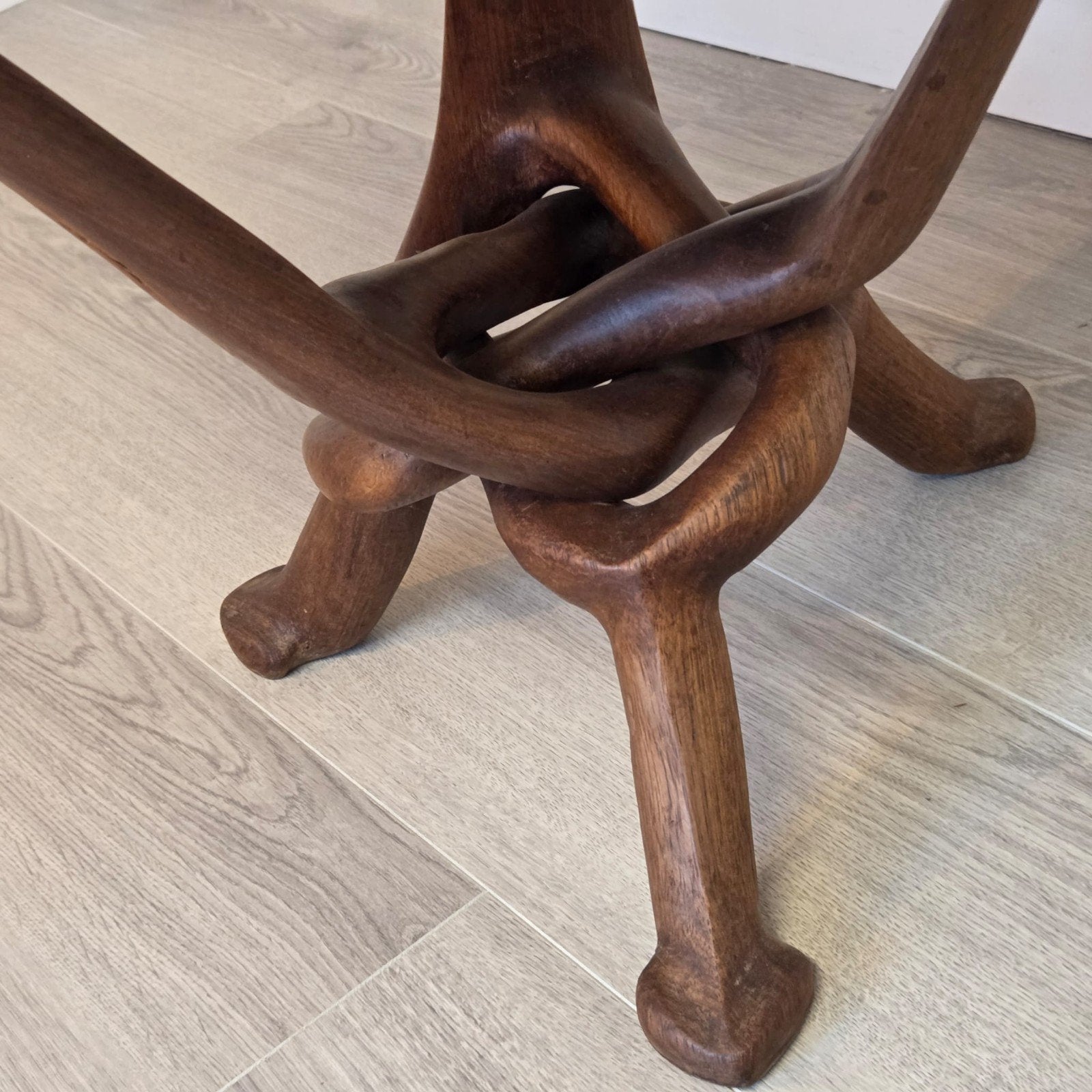 Vintage Afrikaans ronde salontafel, Ophalen