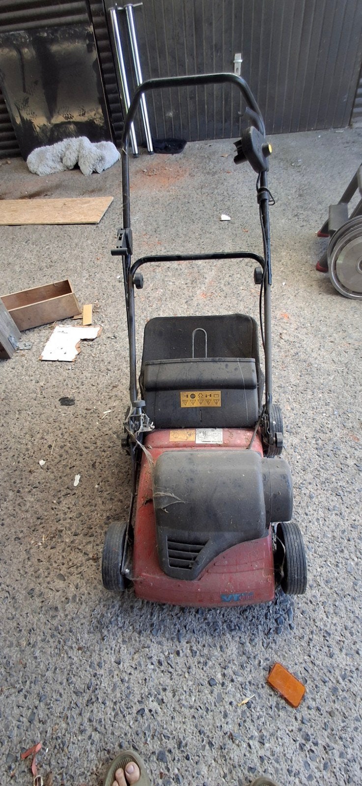 Verticuteermachine Sandri VT1800 – 1800W – Werkt goed, Ophalen, Elektrisch