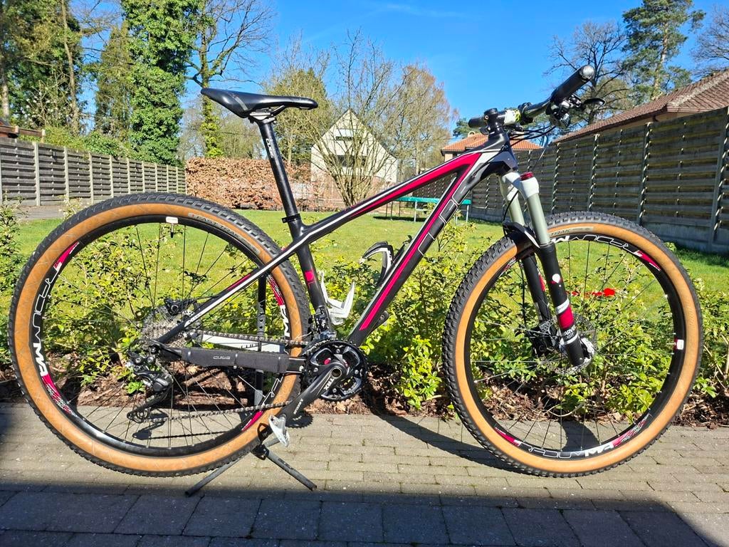 Cube Access CARBON 29", Fietsen en Brommers, Ophalen