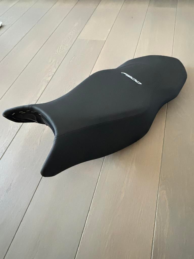 BMW f900XR extra hoog zadel, Ophalen, Nieuw