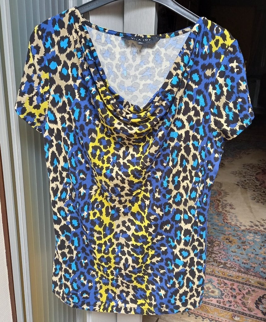 dames bloes merk Vlla Joy maat 44  nieuw, Kleding | Dames, T-shirts, Overige kleuren, Maat 42/44 (L), Nieuw, Ophalen of Verzenden
