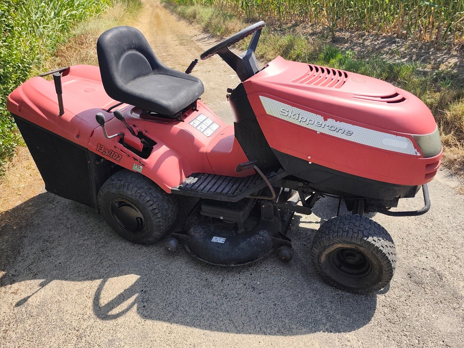 tracteur tondeuse, Utilisé, Brigg's & stratton, Bac de ramassage, 90 à 120 cm