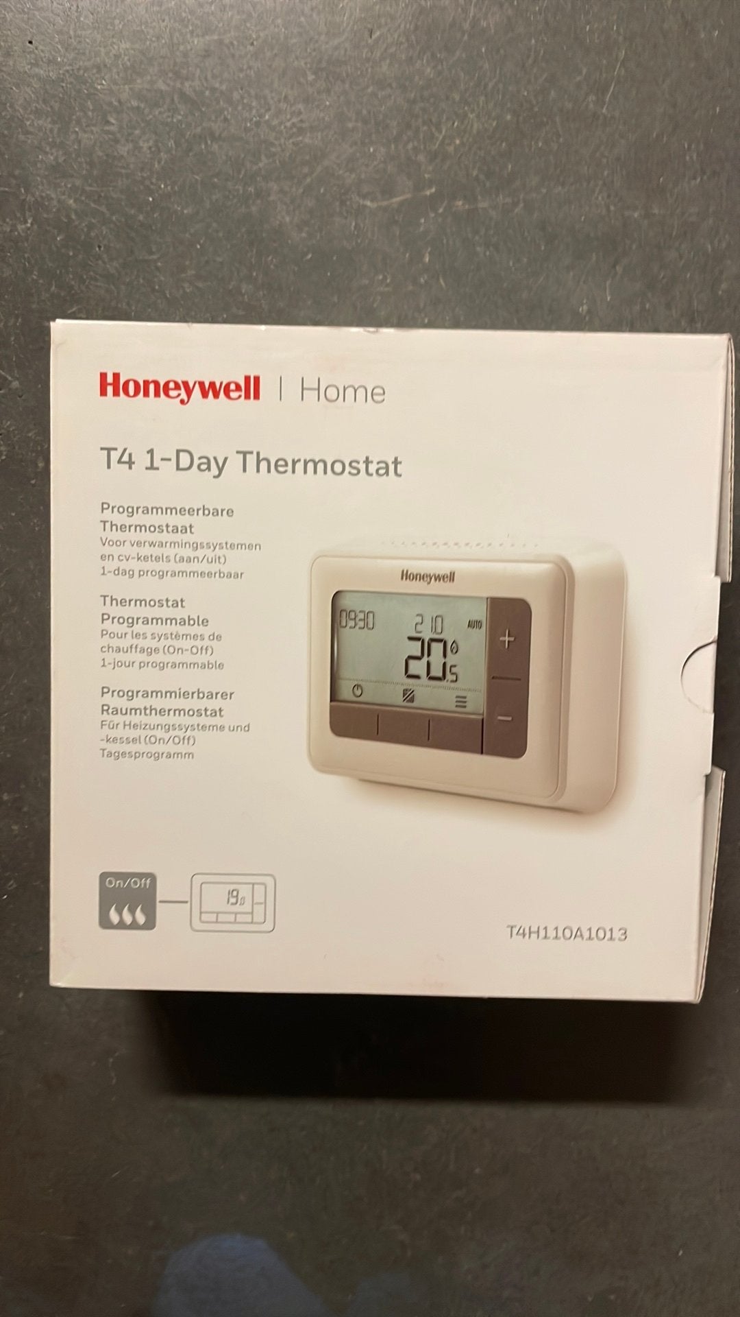 Honeywell T4 1dags thermostaat, Ophalen of Verzenden, Nieuw