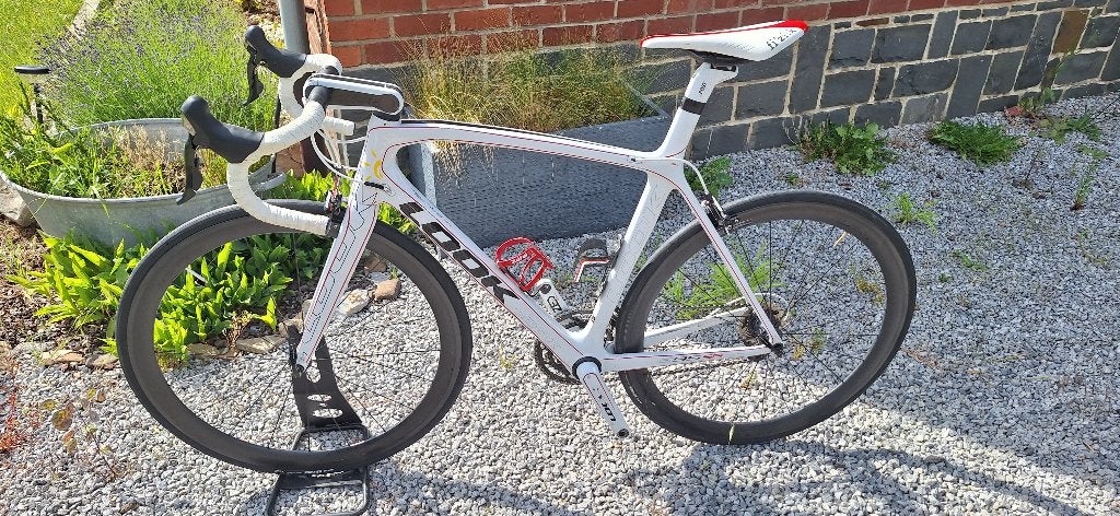 Look 695 RS full carbone ultra léger, Vélos & Vélomoteurs, Vélos | Vélos de course, Comme neuf, Hommes, Autres marques, Plus de 20 vitesses