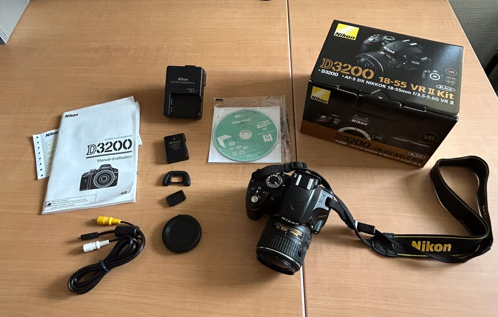 Nikon D3200 + AF-S DX NIKKOR 18-55mm, Audio, Tv en Foto, Fotocamera's Digitaal, Ophalen, Spiegelreflex, Nikon, Minder dan 4 keer