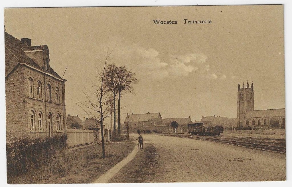 Carte postale Woesten, Tramstation, Enlèvement ou Envoi, 1920 à 1940, Non affranchie, Flandre Occidentale