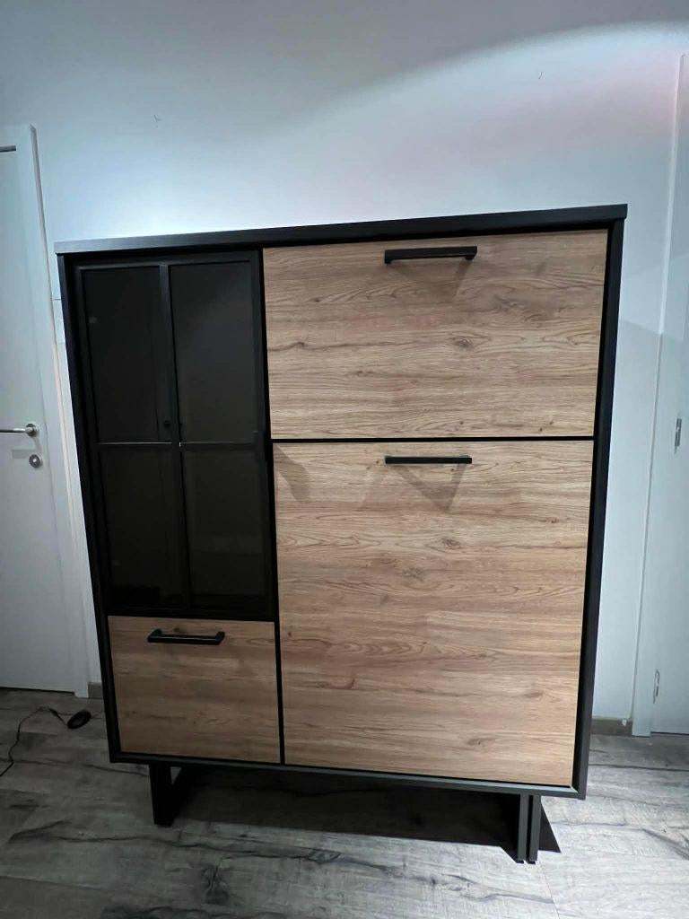 Barkast Henders & Hazel, Industriële stijl, Ophalen, 100 tot 150 cm, Met deur(en), 100 tot 150 cm