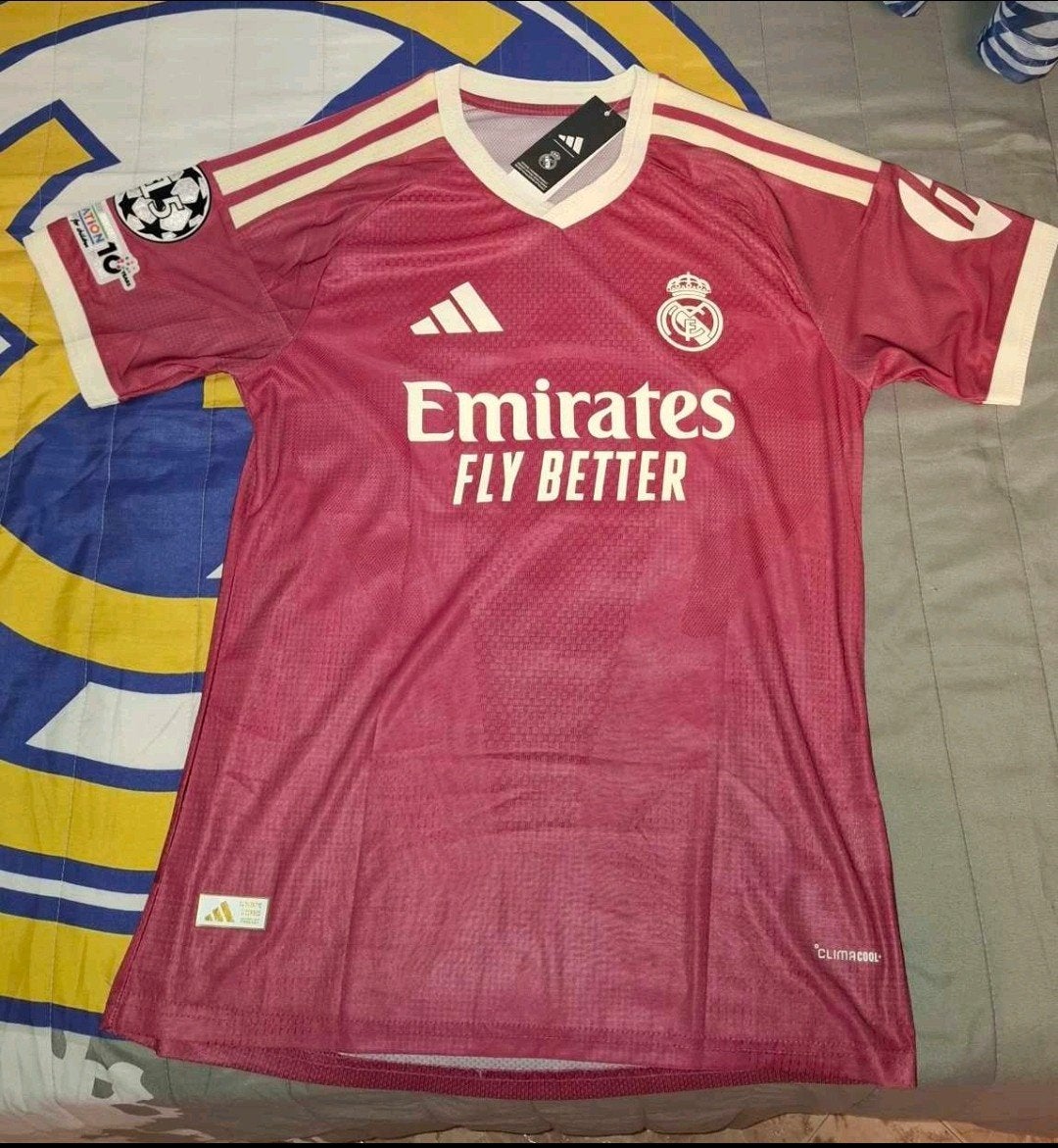 Real Madrid Voetbal Uitshirt Origineel Nieuw 2026, Sport en Fitness, Voetbal, Verzenden