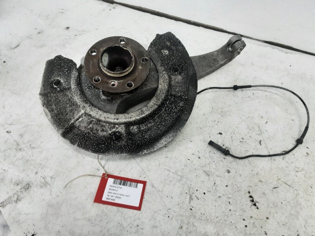 MOYEU DE ROUE AVANT DROIT BMW 5 serie (F10), Utilisé, BMW, Petuelring 130
80809  München, DE, Bayerische Motoren Werke AG