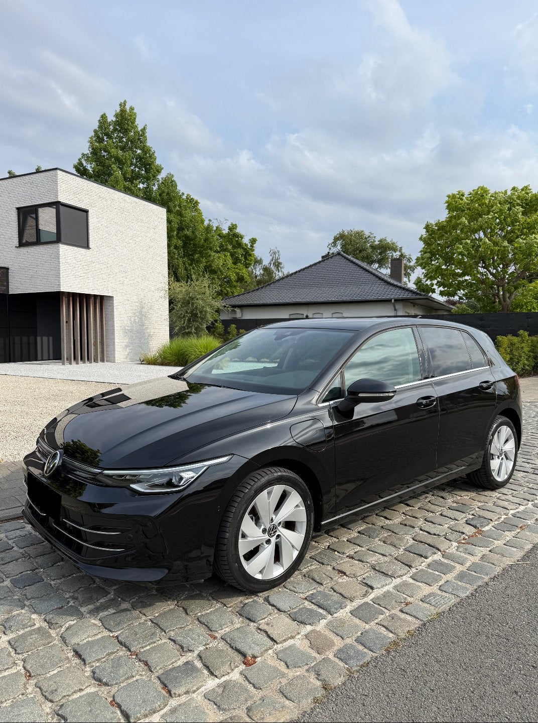 Volkswagen Golf 1.5 Plug In Hybrid 2025 15.000 Km, Auto's, Zwart, Alcantara, Zwart, Lichtsensor