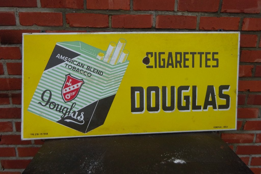 Origineel Douglas emaille bord uit 1948, Ophalen, Gebruikt, Reclamebord