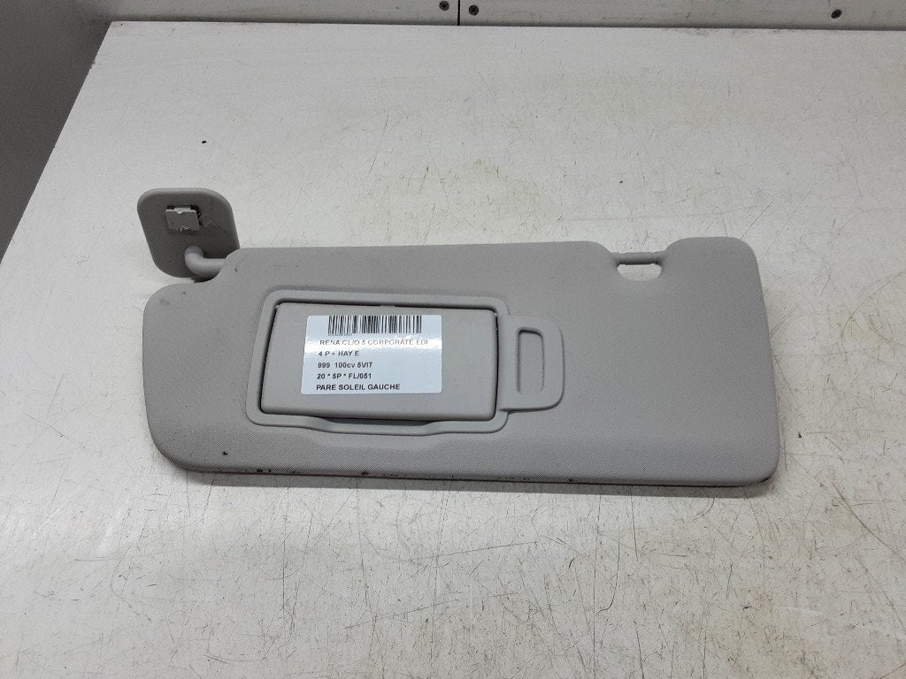 PARE-SOLEIL GAUCHE Renault Clio V (RJAB) (01-2019/-), Renault, Utilisé, Peter-Huppertz-Straße 5
51063  Köln, DE, Dialog.deutschland@renault.de