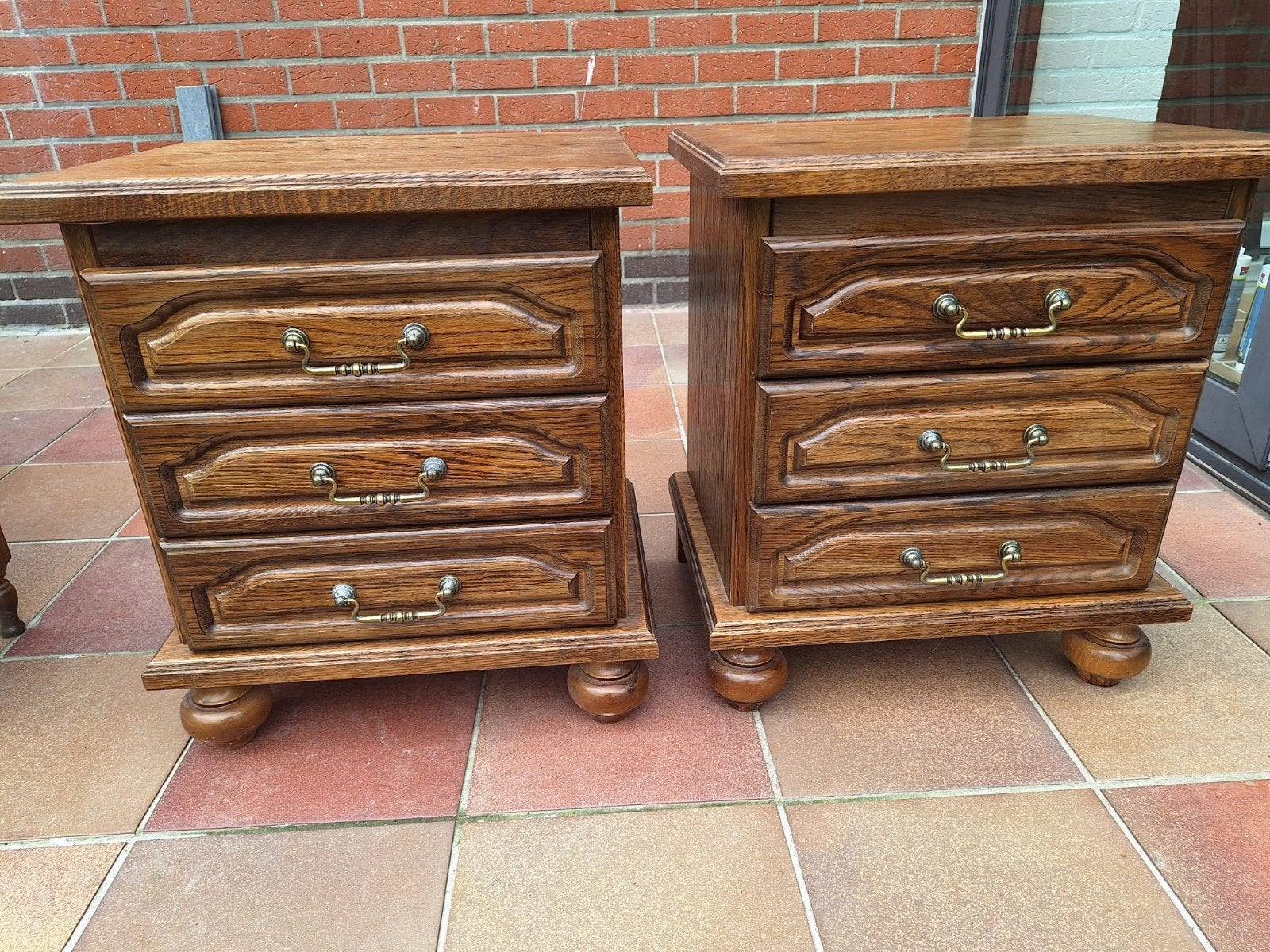 Set van 2 massief eiken nachtkastjes, Ophalen, Zo goed als nieuw, Hout
