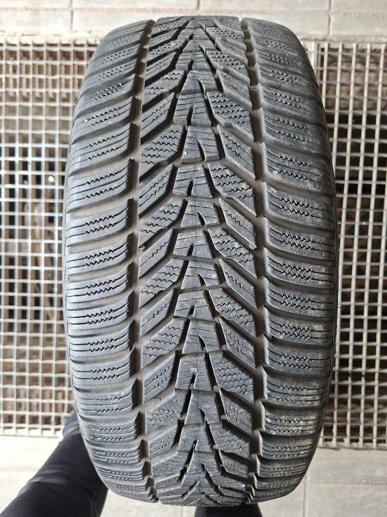 pneus hiver HANKOOK 225/40/R18, Neuf, Pneus hiver, Véhicule de tourisme, Enlèvement