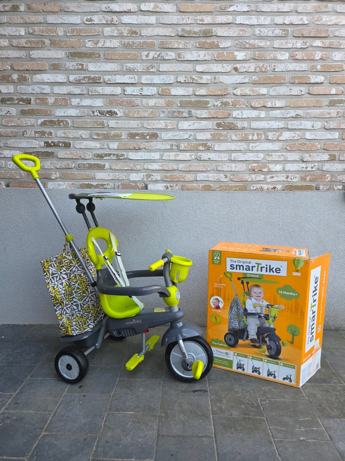Driewieler met duwstang / smartrike / peuter meegroeifiets, Fietsen en Brommers, Ophalen, Duwstang