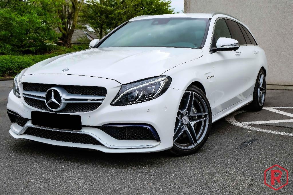 Mercedes C 63 AMG Estate Burmester Camera, Automaat, Achterwielaandrijving, 4000 cc, Wit