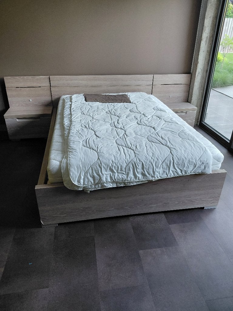 Lit double, Maison & Meubles, Chambre à coucher | Lits, Beige, 140 cm, Enlèvement, Utilisé