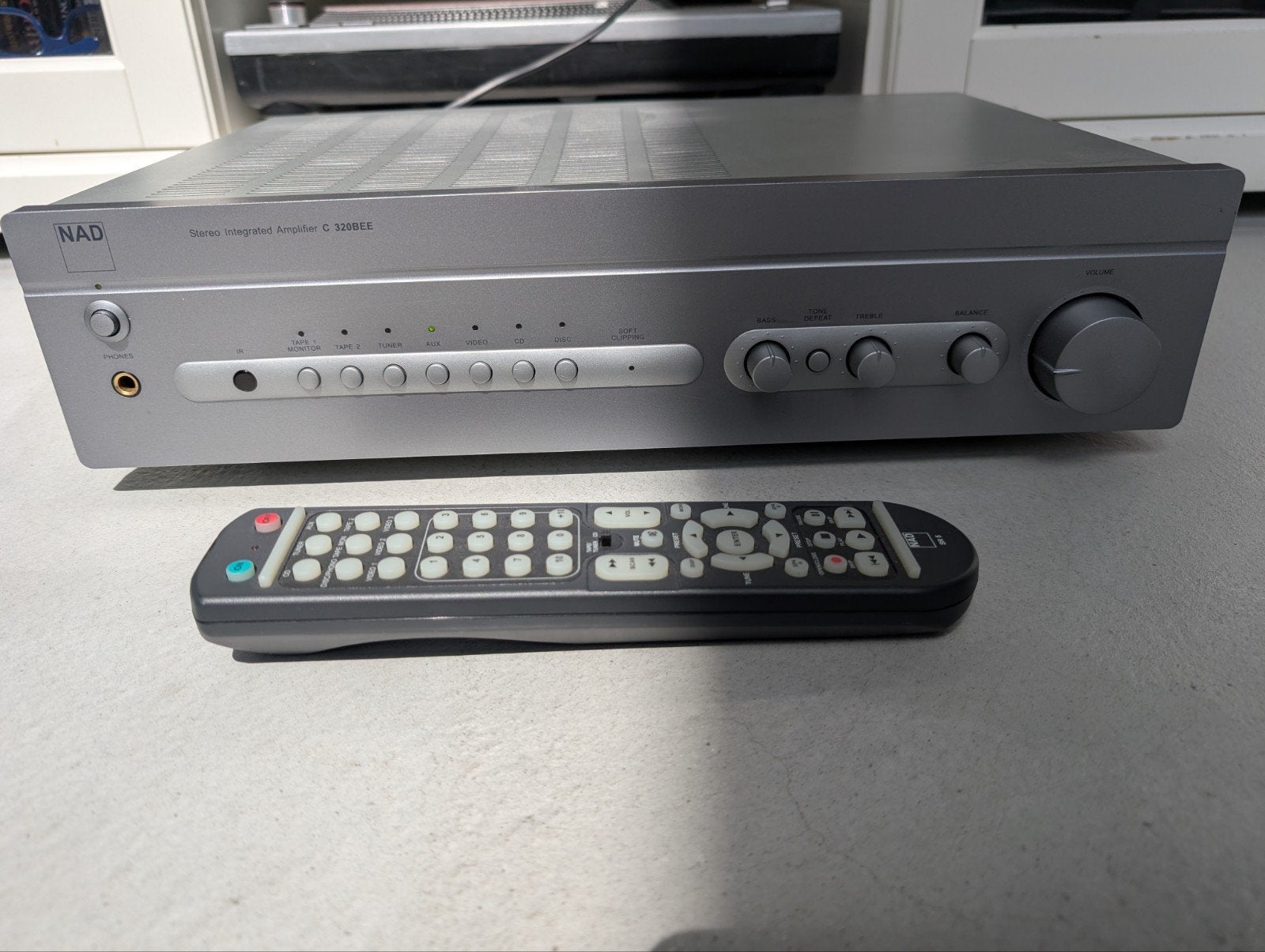 Amplificateur Stereo NAD C 320BEE, Enlèvement ou Envoi