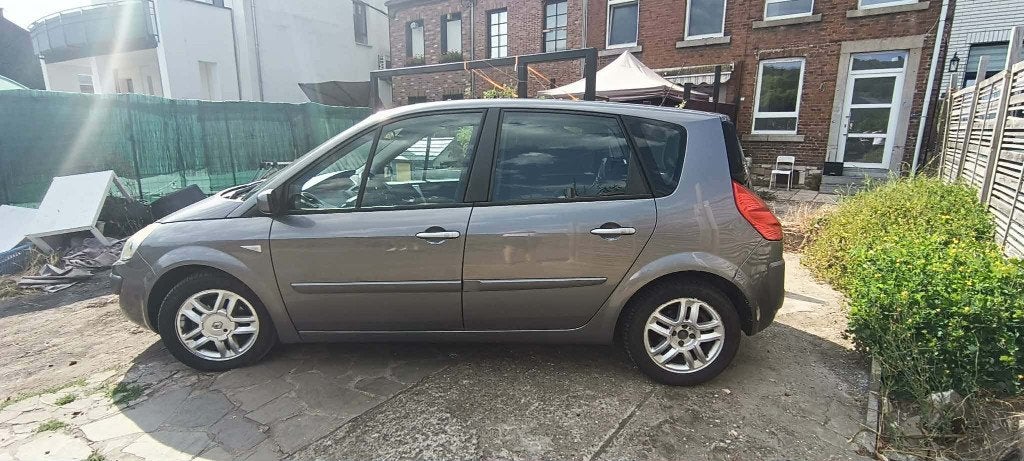 Renault Scenic 2009, Voorwielaandrijving, Monovolume, Zwart, Leder en Stof