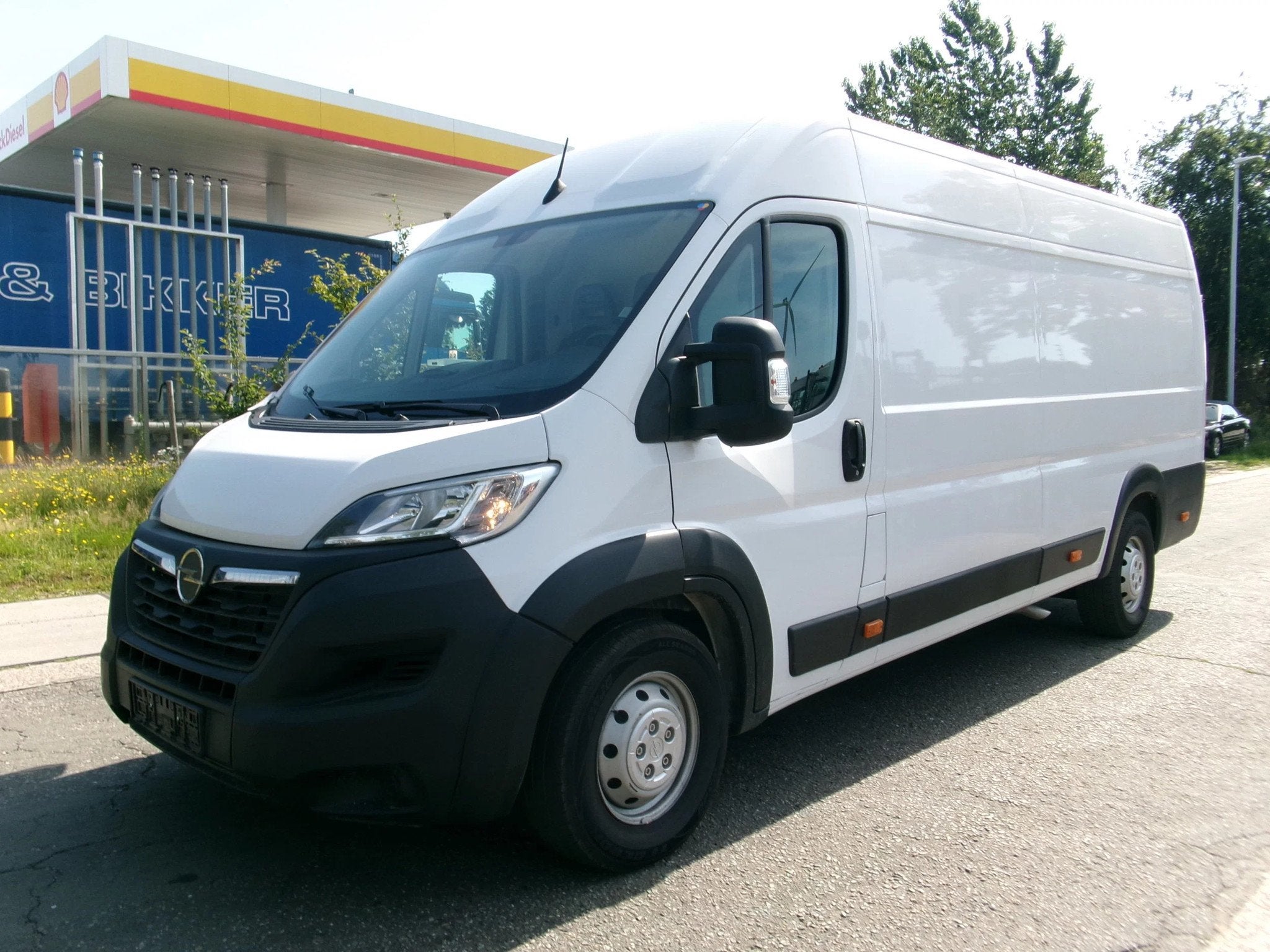 Opel Movano L2H2 2.2LTR (bj 2022), Auto diversen, Ongevalwagen, Opel, Handgeschakeld, Diesel, Overige carrosserie, Wit